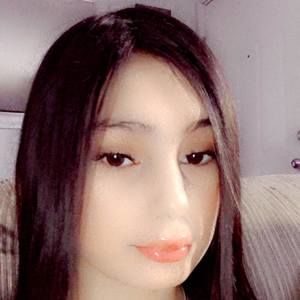 Meet your Posher, Alessandra